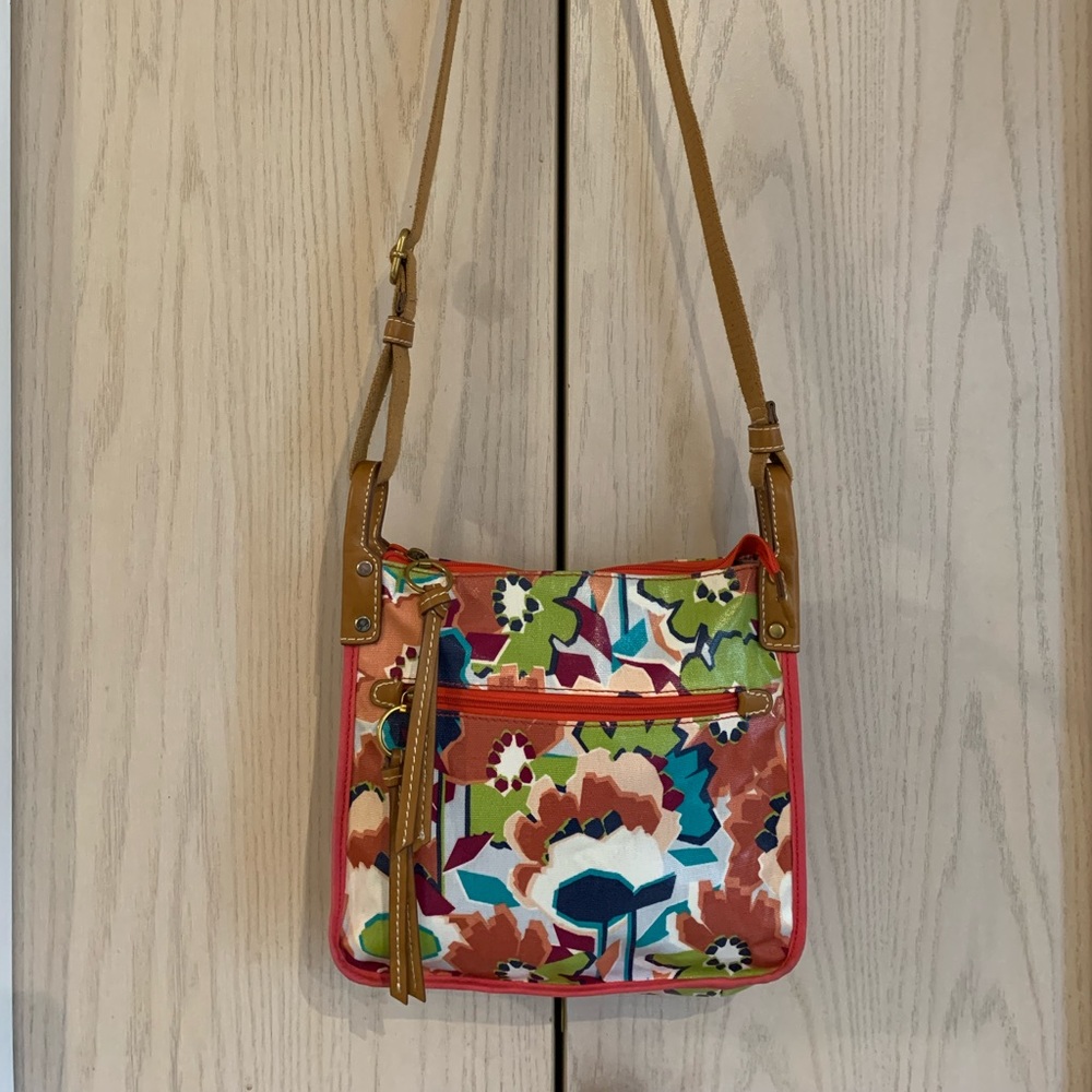 Fossil Authentic